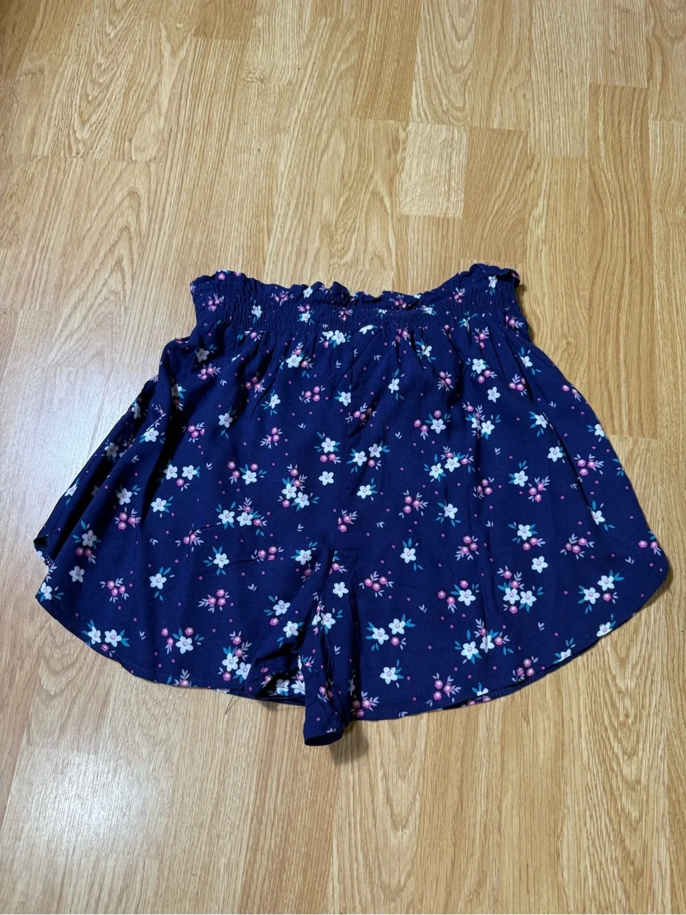 Bundle of 2 Navy Floral and Black Stripe High Waist Women’s Shorts - Size M